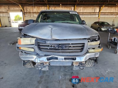 Piąte zdjęcie samochodu w środku: 2006 GMC NEW SIERRA C1500 VIN:1GTEC19XX6Z263152 - miniatura