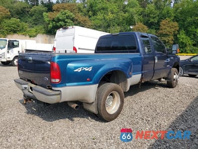Trzecie zdjęcie samochodu z tyłu: 2005 FORD F350 SUPER DUTY VIN:1FTWX33P05EC54978 - miniatura