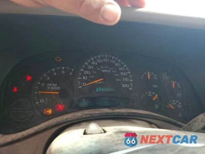 Zdjęcie 9 z 12 samochodu: 2004 CHEVROLET SILVERADO K1500 VIN:2GCEK13T741406914 - miniatura