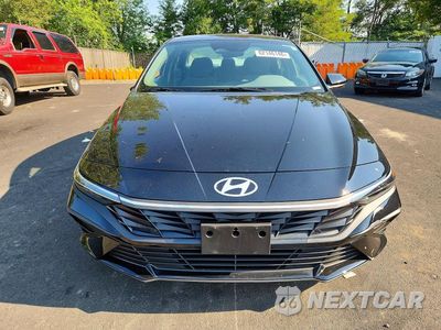Piąte zdjęcie samochodu w środku: 2026 HYUNDAI ELANTRA SEL SPORT VIN:KMHLM4DG0TU129185 - miniatura