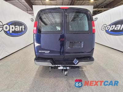 Zdjęcie 6 z 13 samochodu: 2011 CHEVROLET EXPRESS G2500 VIN:1GCWGFCA8B1174019 - miniatura
