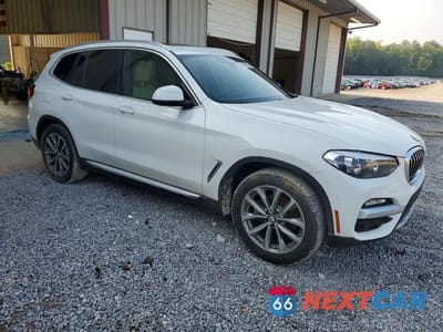 Czwarte zdjęcie samochodu z boku: 2019 BMW X3 SDRIVE30I VIN:5UXTR7C56KLR48650 - miniatura