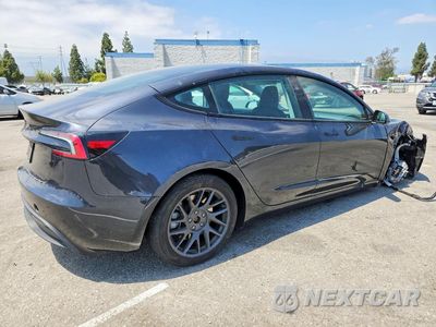 Trzecie zdjęcie samochodu z tyłu: 2024 TESLA MODEL 3 VIN:5YJ3E1EA4RF747492 - miniatura