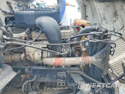 Zdjęcie 11 z 14 samochodu: 2017 WESTERN STAR 5700 SEMI TRUCK VIN:5KJJBHDV0HLHZ5408 - miniatura