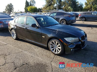 Czwarte zdjęcie samochodu z boku: 2011 BMW 328 I SULEV VIN:WBAPH5G56BNM76889 - miniatura