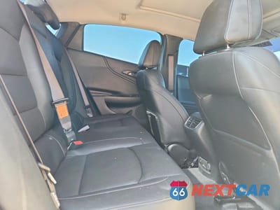 Zdjęcie 10 z 12 samochodu: 2022 CHEVROLET MALIBU PREMIER VIN:1G1ZE5SX3NF116015 - miniatura