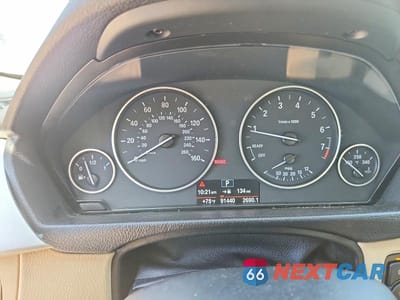 Zdjęcie 9 z 12 samochodu: 2015 BMW 320 I XDRIVE VIN:WBA3C3C55FK203540 - miniatura
