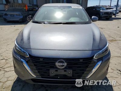 Piąte zdjęcie samochodu w środku: 2025 NISSAN SENTRA SV VIN:3N1AB8CVXSY329109 - miniatura