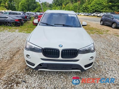 Piąte zdjęcie samochodu w środku: 2017 BMW X3 XDRIVE28I VIN:5UXWX9C36H0W71747 - miniatura