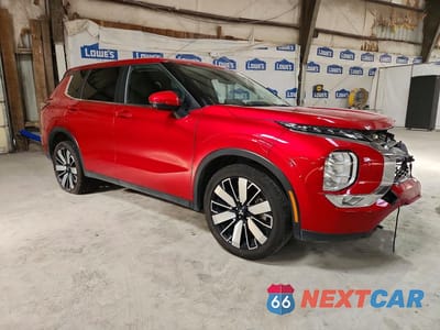 Czwarte zdjęcie samochodu z boku: 2025 MITSUBISHI OUTLANDER SE VIN:JA4J4VA85SZ036804 - miniatura