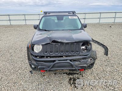 Piąte zdjęcie samochodu w środku: 2016 JEEP RENEGADE TRAILHAWK VIN:ZACCJBCT5GPD81165 - miniatura