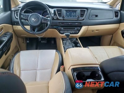 Zdjęcie 8 z 13 samochodu: 2017 KIA SEDONA EX VIN:KNDMC5C13H6253848 - miniatura