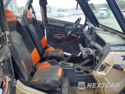 Piąte zdjęcie samochodu w środku: 2021 POLARIS RZR TURBO XP UTILITY VEHICLE VIN:3NSNAE925MF580937 - miniatura
