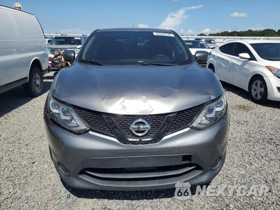 Piąte zdjęcie samochodu w środku: 2017 NISSAN ROGUE SPORT S VIN:JN1BJ1CR5HW120300 - miniatura