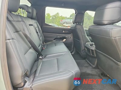 Zdjęcie 10 z 13 samochodu: 2025 TOYOTA TUNDRA LIMITED HV VIN:5TFWC5DB4SX100848 - miniatura