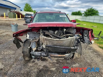 Piąte zdjęcie samochodu w środku: 2011 GMC YUKON DENALI VIN:1GKS2EEF9BR249865 - miniatura