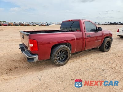 Trzecie zdjęcie samochodu z tyłu: 2013 CHEVROLET SILVERADO C1500 VIN:1GCNCPEX0DZ236208 - miniatura