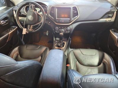Zdjęcie 8 z 13 samochodu: 2018 JEEP CHEROKEE LIMITED VIN:1C4PJMDBXJD599482 - miniatura