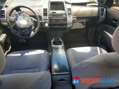 Zdjęcie 8 z 13 samochodu: 2004 TOYOTA PRIUS BASE VIN:JTDKB20U040037914 - miniatura