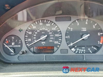 Zdjęcie 9 z 13 samochodu: 1995 BMW 325 IC VIN:WBABJ532XSJC83505 - miniatura