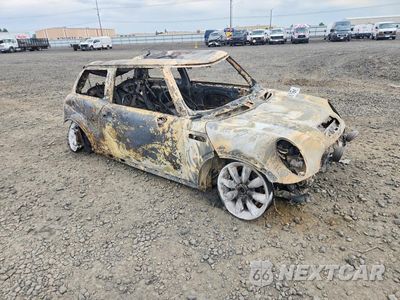 Czwarte zdjęcie samochodu z boku: 2002 MINI COOPER S VIN:WMWRE33472TD53975 - miniatura