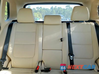 Zdjęcie 10 z 13 samochodu: 2017 VOLKSWAGEN TIGUAN S VIN:WVGAV7AX7HK026830 - miniatura