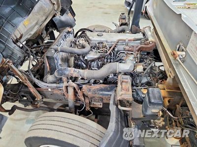 Zdjęcie 11 z 12 samochodu: 2005 ISUZU NQR VIN:JALE5B16X57903162 - miniatura