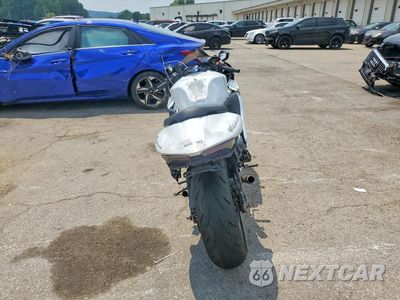 Czwarte zdjęcie samochodu z boku: 2022 SUZUKI GSX1300 RR VIN:JS1EJ11B3N7100661 - miniatura