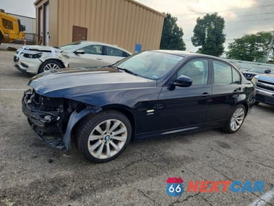 2011 BMW 328 XI SULEV WBAPK5G56BNN81272 - główne zdjęcie licytacji z USA - miniatura