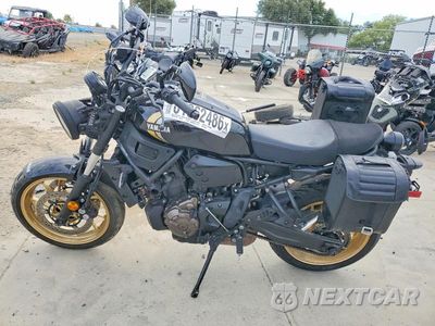 Trzecie zdjęcie samochodu z tyłu: 2025 YAMAHA MTM690 VIN:JYARM42Y6SA001247 - miniatura