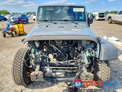 Piąte zdjęcie samochodu w środku: 2014 JEEP WRANGLER UNLIMITED RUBICON VIN:1C4BJWFG0EL297144 - miniatura