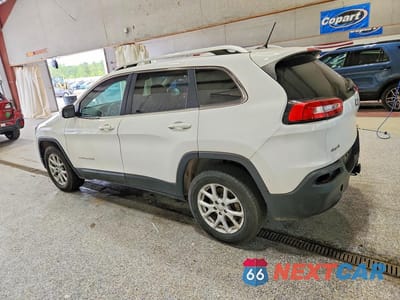 Drugie zdjęcie samochodu z przodu: 2018 JEEP CHEROKEE LATITUDE VIN:1C4PJMCX7JD501702 - miniatura