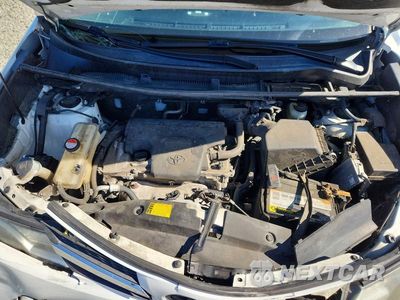 Zdjęcie 12 z 13 samochodu: 2015 TOYOTA RAV4 XLE VIN:JTMWFREV5FJ041616 - miniatura