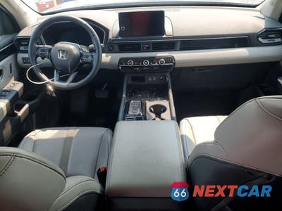 Zdjęcie 8 z 13 samochodu: 2023 HONDA PILOT TOURING VIN:5FNYG1H71PB038385 - miniatura