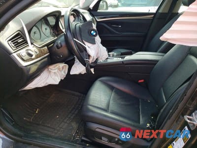 Zdjęcie 7 z 12 samochodu: 2016 BMW 528 XI VIN:WBA5A7C5XGG643599 - miniatura
