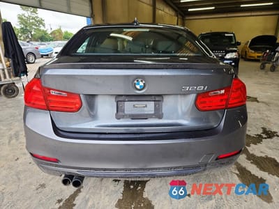 Zdjęcie 6 z 12 samochodu: 2014 BMW 328 I VIN:WBA3A5C54EP600109 - miniatura