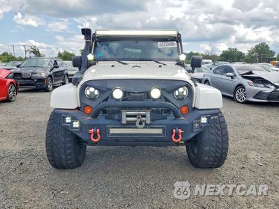 Piąte zdjęcie samochodu w środku: 2010 JEEP WRANGLER UNLIMITED SPORT VIN:1J4BA3H12AL101667 - miniatura
