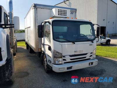 Czwarte zdjęcie samochodu z boku: 2017 ISUZU NQR VIN:JALE5W167H7900392 - miniatura