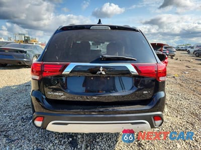 Zdjęcie 6 z 13 samochodu: 2020 MITSUBISHI OUTLANDER SE VIN:JA4AZ3A38LZ037022 - miniatura
