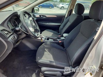 Zdjęcie 7 z 13 samochodu: 2019 NISSAN SENTRA S VIN:3N1AB7AP9KY356395 - miniatura