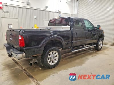 Trzecie zdjęcie samochodu z tyłu: 2016 FORD F350 SUPER DUTY VIN:1FT8W3BT5GEA21885 - miniatura