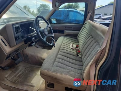 Zdjęcie 7 z 12 samochodu: 1989 GMC SIERRA C1500 VIN:1GTDC14H2KZ530239 - miniatura