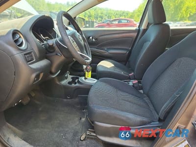 Zdjęcie 7 z 13 samochodu: 2017 NISSAN VERSA 1.6 SV VIN:3N1CN7AP2HL828636 - miniatura