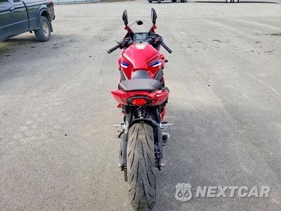 Czwarte zdjęcie samochodu z boku: 2025 HONDA CBR650 R VIN:MLHRH1559S5100627 - miniatura