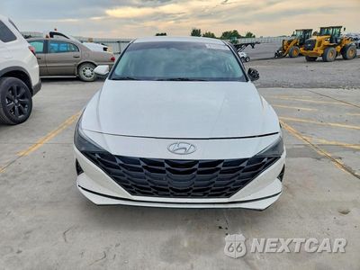 Piąte zdjęcie samochodu w środku: 2023 HYUNDAI ELANTRA SEL VIN:5NPLM4AG1PH095203 - miniatura
