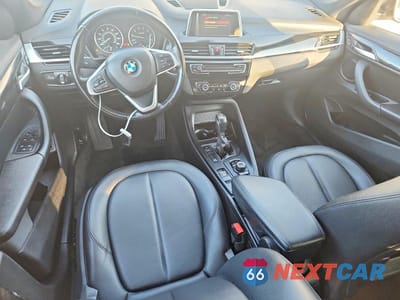 Zdjęcie 8 z 13 samochodu: 2018 BMW X1 XDRIVE28I VIN:WBXHT3C35J5K23482 - miniatura