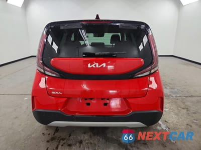 Zdjęcie 6 z 13 samochodu: 2023 KIA SOUL LX VIN:KNDJ23AU0P7196900 - miniatura