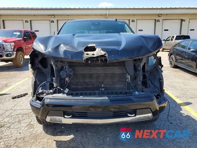Piąte zdjęcie samochodu w środku: 2022 CHEVROLET SILVERADO K1500 HIGH COUNTRY VIN:1GCUDJED3NZ539366 - miniatura