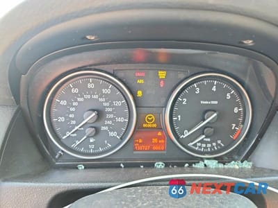 Zdjęcie 9 z 12 samochodu: 2014 BMW X1 XDRIVE28I VIN:WBAVL1C57EVY20240 - miniatura