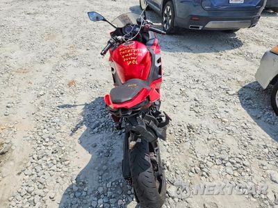 Czwarte zdjęcie samochodu z boku: 2021 KAWASAKI EX400 VIN:JKAEXKG13MDAA7186 - miniatura
